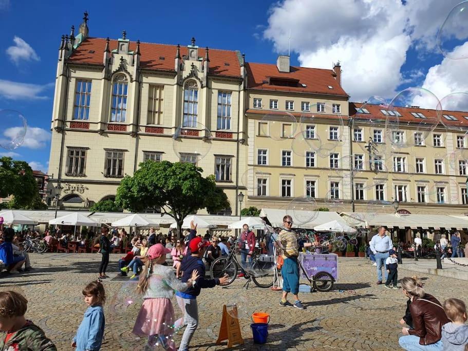 Rynek Pod Fredra Lägenhet Wrocław Exteriör bild