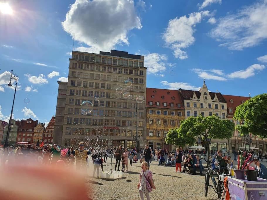 Rynek Pod Fredra Lägenhet Wrocław Exteriör bild
