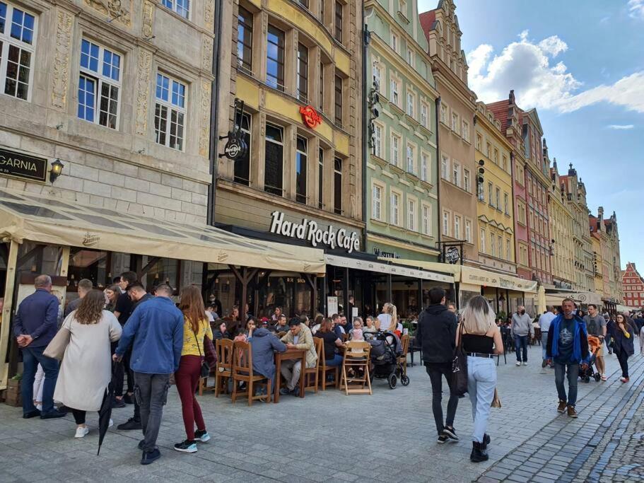 Rynek Pod Fredra Lägenhet Wrocław Exteriör bild